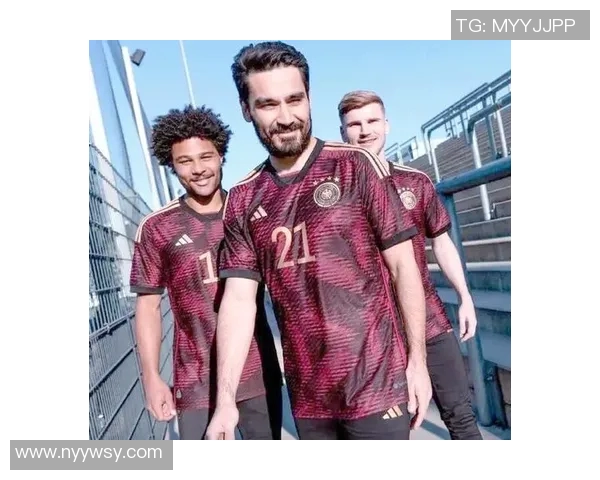 球衣文化:从运动场到时尚潮流的演变与影响 球衣文化:从运动场到时尚潮流的演变与影响